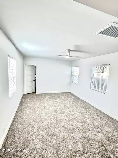 4246 N 11th Pl, Phoenix, AZ 85014 photo 14