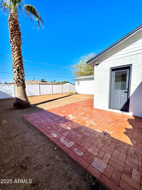 4246 N 11th Pl, Phoenix, AZ 85014 photo 19