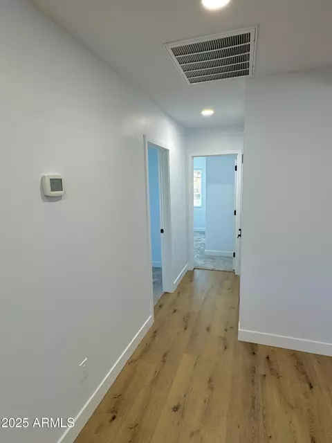4246 N 11th Pl, Phoenix, AZ 85014 photo 6