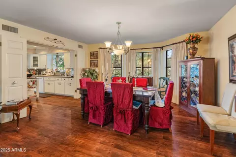 Dining - 5131 N 18th St, Phoenix, AZ 85016 photo 1 of 1