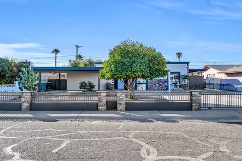 3609 W Griswold Rd, Phoenix, AZ 85051