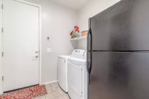 3852 E Liberty Ln, Gilbert, AZ 85296 photo 27