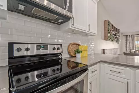 4356 E Coconino St, Phoenix, AZ 85044 photo 10