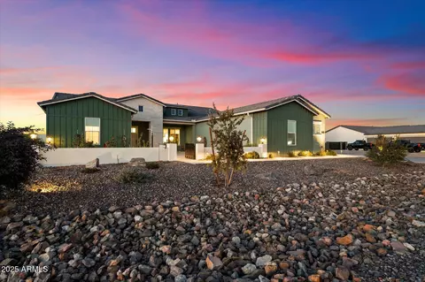 338 W Fairfield St, San Tan Valley, AZ 85143