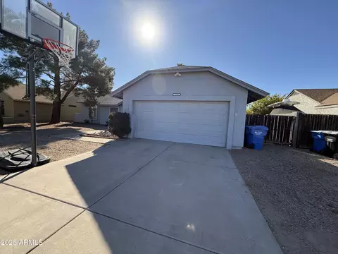 1101 W Mohawk Ln, Phoenix, AZ 85027
