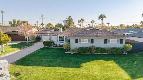 831 E Desert Park Ln, Phoenix, AZ 85020 photo 19