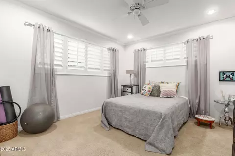 831 E Desert Park Ln, Phoenix, AZ 85020 photo 39
