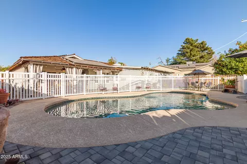 831 E Desert Park Ln, Phoenix, AZ 85020 photo 46