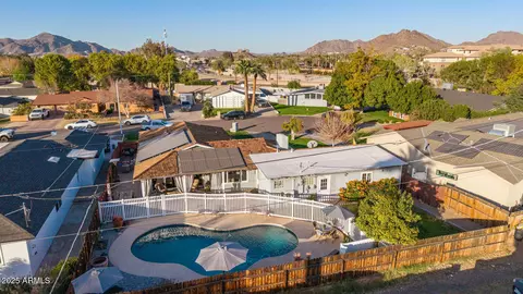 831 E Desert Park Ln, Phoenix, AZ 85020 photo 53