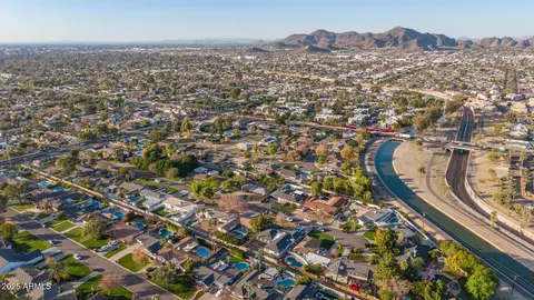 831 E Desert Park Ln, Phoenix, AZ 85020 photo 55