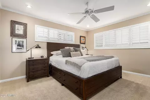 831 E Desert Park Ln, Phoenix, AZ 85020 photo 8