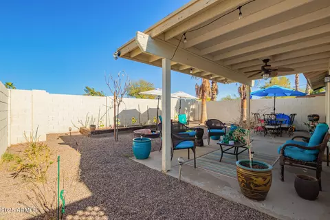 Exterior - 1758 E Sandra Ter, Phoenix, AZ 85022 photo 5 of 7