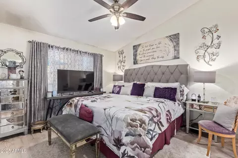Bedroom - 1758 E Sandra Ter, Phoenix, AZ 85022 photo 3 of 4