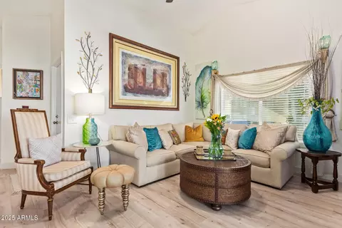 Living - 1758 E Sandra Ter, Phoenix, AZ 85022 photo 3 of 3