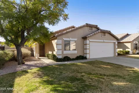 2123 E Saratoga St, Gilbert, AZ 85296