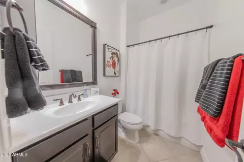 Bath - 2835 E Athena Ct, Gilbert, AZ 85297 photo 9 of 15