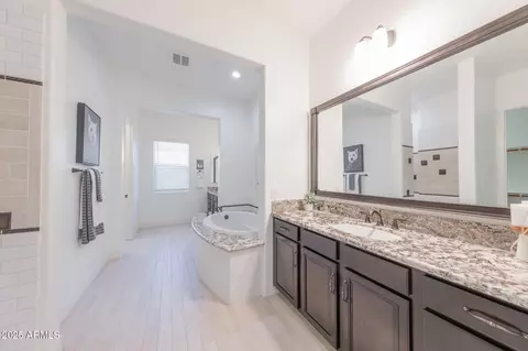 Bath - 2835 E Athena Ct, Gilbert, AZ 85297 photo 1 of 15