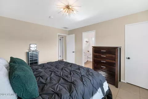 4901 E Flower St, Phoenix, AZ 85018 photo 20