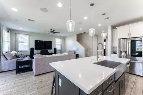 9814 E Sunspot Dr, Mesa, AZ 85212 photo 10