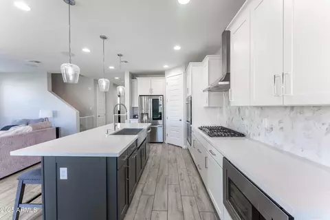 9814 E Sunspot Dr, Mesa, AZ 85212 photo 12