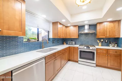 7438 E Hum Rd #101, Carefree, AZ 85377