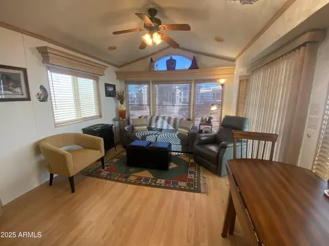 1037 S Cheyenne Dr, Apache Junction, AZ 85119 photo 5