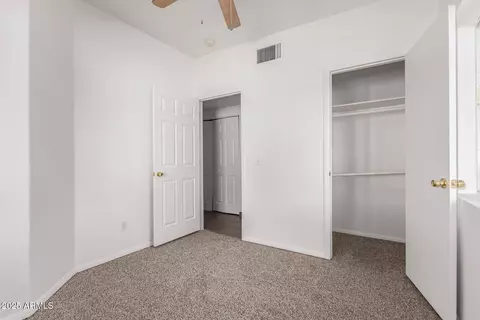 Bedroom - 3126 E Monte Vista Rd, Phoenix, AZ 85008 photo 5 of 6