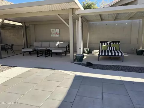 Exterior - 926 E Mountain Sky Ave, Phoenix, AZ 85048 photo 30 of 32