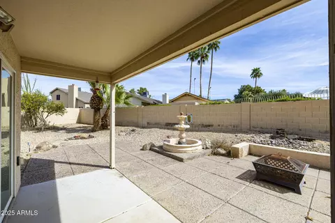 Exterior - 3024 E Siesta Ln, Phoenix, AZ 85050 photo 5 of 23