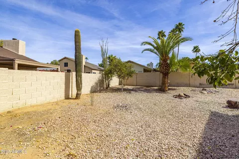 Exterior - 3024 E Siesta Ln, Phoenix, AZ 85050 photo 19 of 23