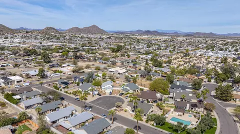 View/Area - 3024 E Siesta Ln, Phoenix, AZ 85050 photo 14 of 14