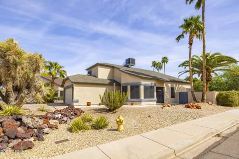 Exterior - 3024 E Siesta Ln, Phoenix, AZ 85050 photo 22 of 23