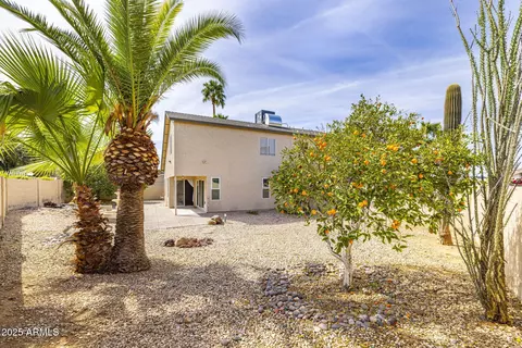 Exterior - 3024 E Siesta Ln, Phoenix, AZ 85050 photo 15 of 23
