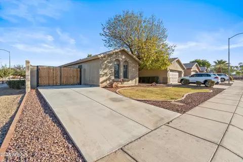 5332 W Belmont Ave, Glendale, AZ 85301