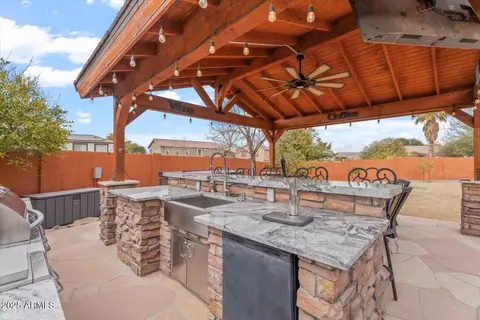 2106 W Ian Dr, Phoenix, AZ 85041 photo 29