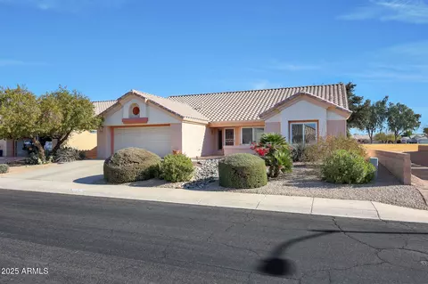22619 N Las Lomas Ln, Sun City West, AZ 85375