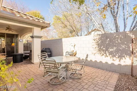 2472 E Vermont Dr, Gilbert, AZ 85295 photo 4