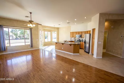 4747 E Appleby Ct, Gilbert, AZ 85298 photo 3