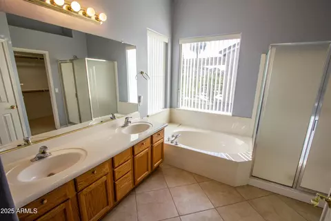 4747 E Appleby Ct, Gilbert, AZ 85298 photo 11