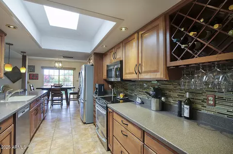 3315 E Malapai Dr, Phoenix, AZ 85028 photo 10
