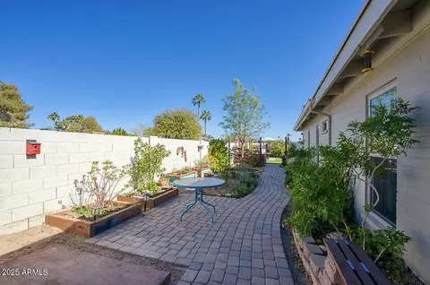 3315 E Malapai Dr, Phoenix, AZ 85028 photo 25