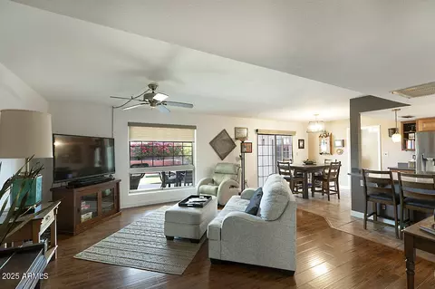 3315 E Malapai Dr, Phoenix, AZ 85028 photo 8