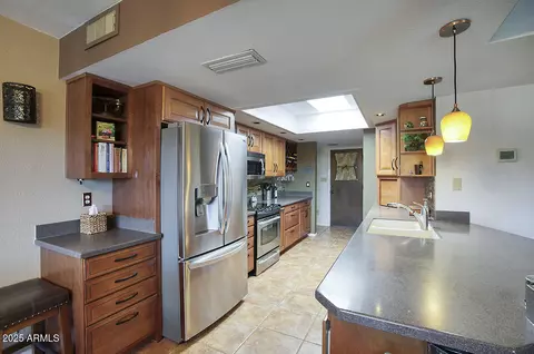 3315 E Malapai Dr, Phoenix, AZ 85028 photo 4