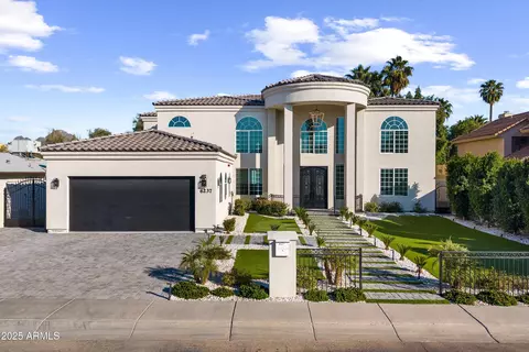 Exterior - 6237 N 5th Pl, Phoenix, AZ 85012 photo 4 of 12