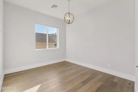 Bedroom - 6237 N 5th Pl, Phoenix, AZ 85012 photo 3 of 4
