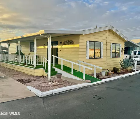 2528 E Mckellips Rd E #96, Mesa, AZ 85213
