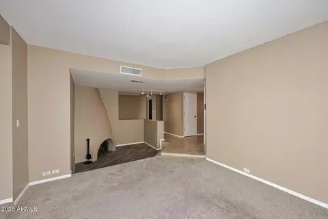 1922 E Lane Ave, Phoenix, AZ 85020 photo 8