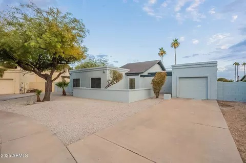 1509 W Loughlin Dr, Chandler, AZ 85224