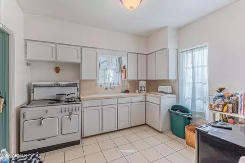 310 W Campbell Ave, Phoenix, AZ 85013 photo 11