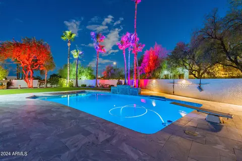 Exterior - 4639 E Mountain View Ct, Phoenix, AZ 85028 photo 16 of 18